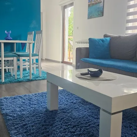 Nina Zlatar Apartment