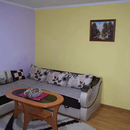 Nina Zlatar Apartment *