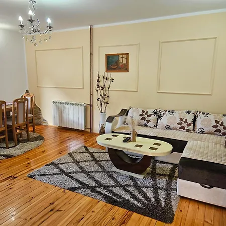 Nina Zlatar Appartement *